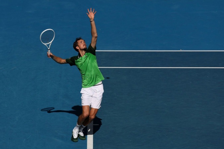 Даниил Медведев вышел в 1/4 финала Australian Open
