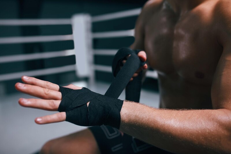Царукян прошёл взвешивание и готов к главному бою UFC 317
