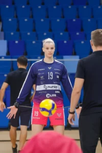 Российская волейболистка провела дебютный матч за миланский клуб в Серии A1