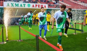 «Ахмат» и «Лига Ставок» провели акцию с «зеленым сиянием» перед матчем РПЛ